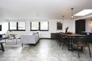 Head Brewer: Stylish 3-bed Apt-4th floor Apartment in Edinburgh