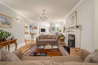 Elegant Flat with Garden in Edinburgh’s West End Apartment in Edinburgh