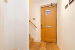 Bright Apartment in Edinburgh’s West End Apartment in Edinburgh