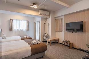 b&通天閣店 Apartment in Osaka