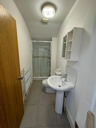 Cozy Oxford Flat on Vibrant Cowley Road Apartment in Oxford