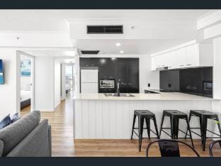 chevron with 3beds and own carpark within tower3 Apartment in Surfers Paradise