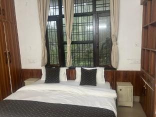 Prince Lake view home stay  Apartment in Uttarakhand