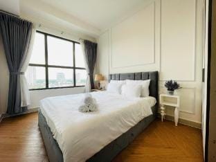 The Sun Avenue Riverside Apartments in District 2 Apartment in Ho Chi Minh City