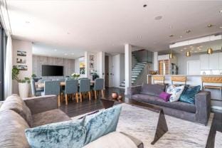 Ocean Views 5 Bedroom Apartments Apartment in Cape Town