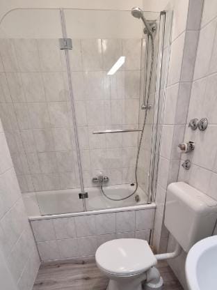 3 Zimmer Apartment mit Garten Apartment in Wuppertal