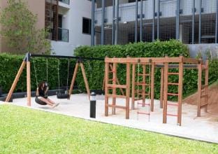 Sea View High Floor 2 Bed Room-Excellent Location Apartment in Pattaya City