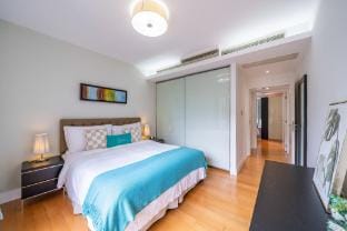 Tyms 3BR 2BA Apartment Yongxin Century Xujiahui Apartment in Shanghai