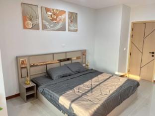 The Rise 789 Apartment in Laos
