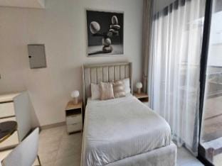 Beautiful Studio in Jumeirah Village Circle Apartment in Dubai