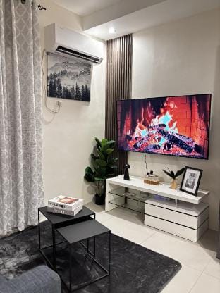 Matina Enclaves 1BR | A walk to DGT & SM Ecoland Apartment in Davao City