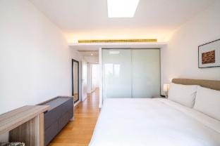 Tyms Family 3BR 2BA APT Xujiahui Center Near Metro Apartment in Shanghai