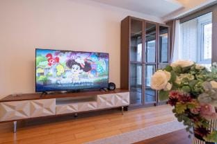 Tyms Elegant 2 Bedroom Apartment Yongxin Century Apartment in Shanghai