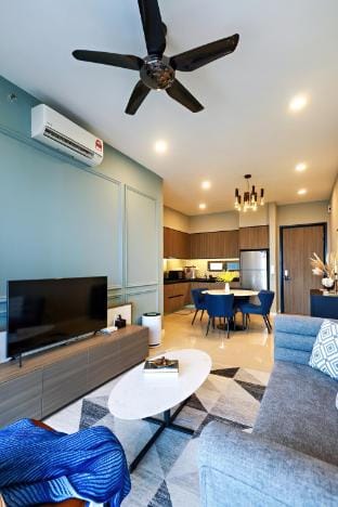 Genius KL - Bloomsvale Residence SkyPool Apartment in Petaling Jaya