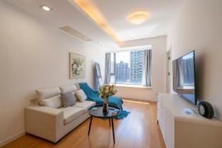 Tyms Elegant 1 Bedroom Apartment Yongxin Century Apartment in Shanghai