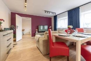 Bytom Bordeaux Apartment in Poland