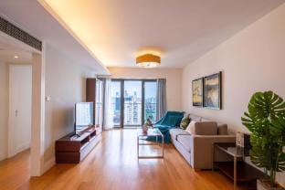 Tyms Modern 2BR Urban Apartment Yongxin Century Apartment in Shanghai
