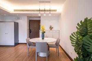Tyms Modern 1 Bedroom Suite Apartment in Shanghai