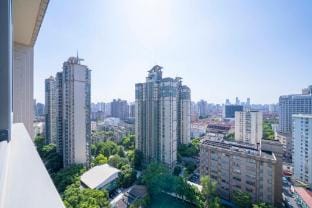 Tyms Comfortable 2BR Apartment Close to Xujiahui Apartment in Shanghai