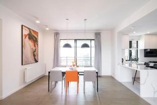 Tyms Stylish 4BR 2BA Suite Novel Garden Xujiahui Apartment in Shanghai