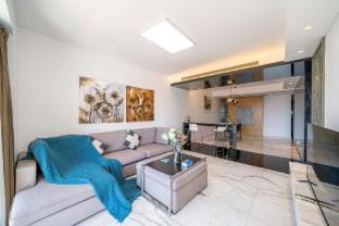 Tyms Comfortable 2BR Apartment Steps from Xujiahui Apartment in Shanghai
