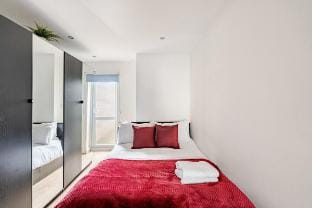 Springfield - The Count - Close to City Apartment in London