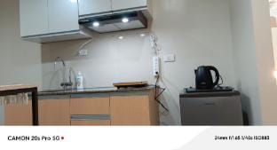 Megaworld staycation Makati,San Antonio residence Apartment in Pasay