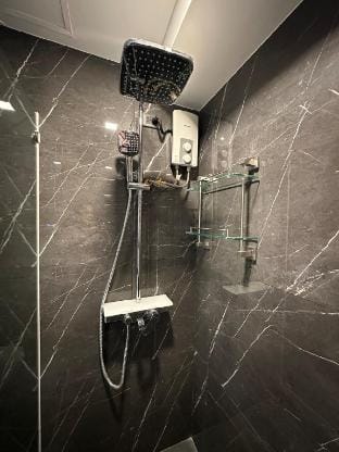 Resort-style oasis in the heart of the city Apartment in Mandaluyong
