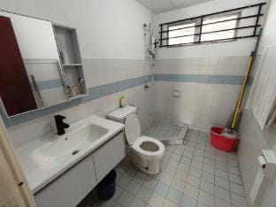 Bay  & Pool View Resort, Teluk Kemang - Condo Apartment in Port Dickson
