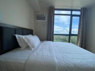 2 mins walk away to Okada Cozy Home stay - 6F Apartment in Pasay