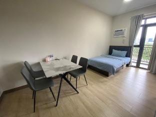 Bright Condo-Gentry Manor 2 mins to Okada - 6G Apartment in Pasay