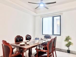 R&F Princess Cove 4 bedroom Villa by Xin An Apartment in Johor Bahru