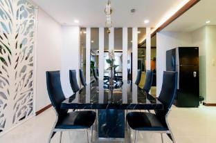 Spacious 3-Bedroom 5 Bed 2 Bath Apt. Dis.1 Apartment in Ho Chi Minh City
