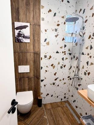 Amfitriti 30meter to beach, 6min Old Town, 2BD 4PL Apartment in Chania