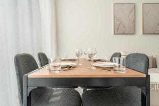 Spacious 2BR in The Crest with pool and gym Apartment in Dubai