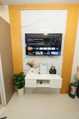Condo with balcony at Primeworld District Apartment in Lapu-Lapu City