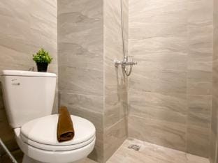 Studio near BINUS at Collins Boulevard By Travelio Apartment in West Java