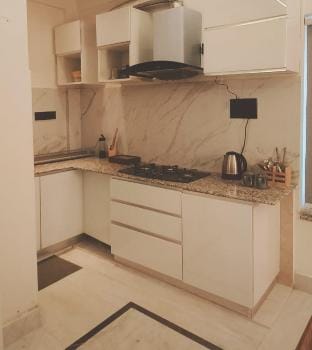 3BHK+Terrace+Car Park+Elevator+centrally located Apartment in Kolkata