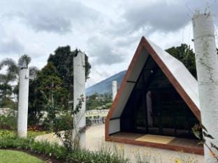 Bumo Glamping by Villa Istana Bunga Vacation rental in Parongpong