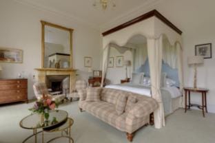 Gilmerton House - Historic Scottish Retreat Country House in Scotland