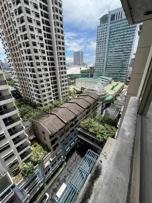 Staycation in Cubao Manhattan parkway tower 3 Vacation rental in Pasig