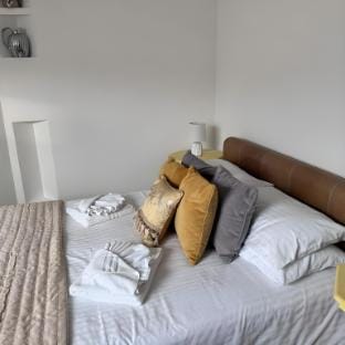 #41 Fantasia - GooseView Private en-suite king bed Vacation rental in Malvern Hills District