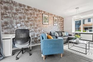 #16 Detached Stunning Lux 3 Bed home  Parking NEC Vacation rental in Metropolitan Borough of Solihull