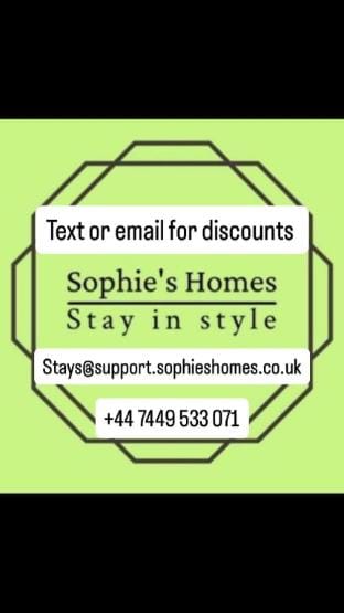 #09 Stylish 2 bed Apart Sleep 5 fast Wi-fi BHX NEC Vacation rental in Shirley
