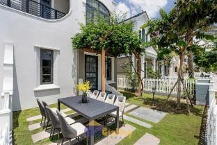 Villa song lập 7br - khu 3 ( đẹp ngẫu nhiên ) Vacation rental in Phan Thiet