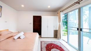 Boutique-Villa mit atemberaubendem Meerblick Vacation rental in Ko Pha-ngan Sub-district