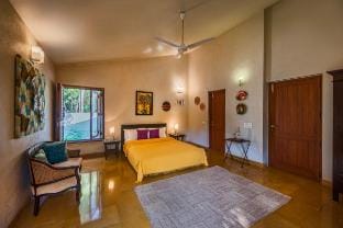 SaffronStays Laguna: 4BR pool villa, Alibaug Vacation rental in Maharashtra