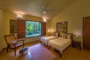 SaffronStays Laguna: 4BR pool villa, Alibaug Vacation rental in Maharashtra