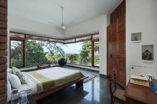 SaffronStays Pride Rock: Hilltop 3BR Veg Villa Vacation rental in Alibag