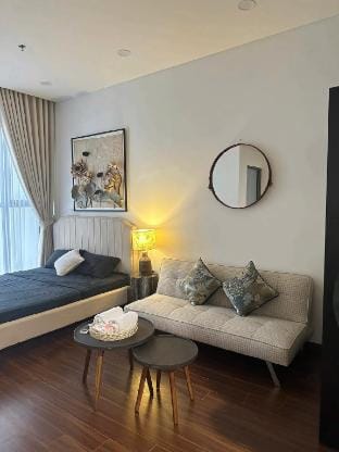 Studio Luxury M3 Building - Vinhomes Ocean Park Vacation rental in Laos